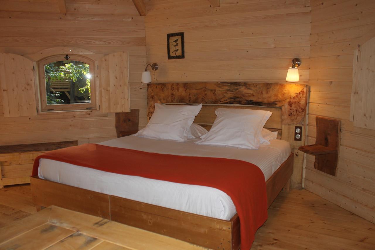 Les Cabanes Dans Les Bois Logis Hotel Villedubert ห้อง รูปภาพ