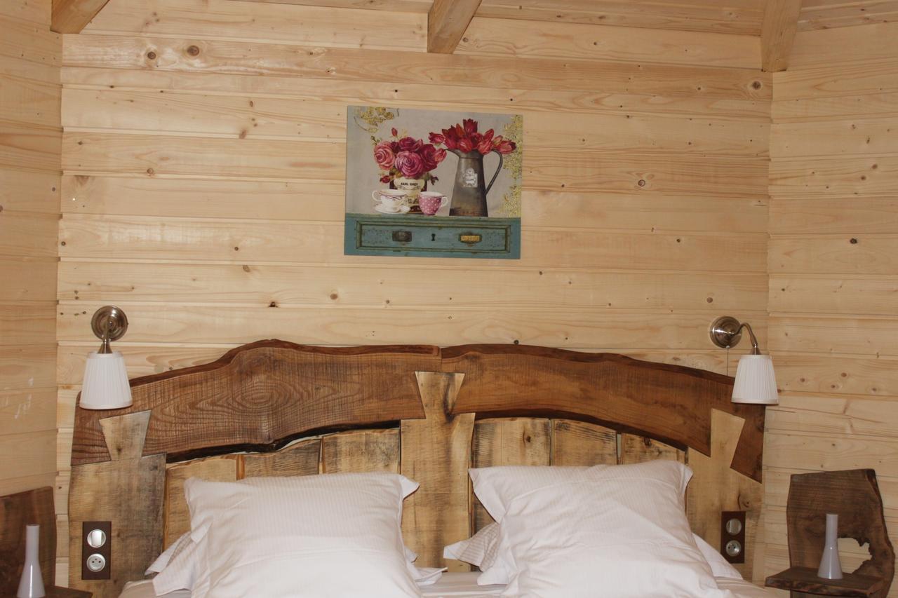 Les Cabanes Dans Les Bois Logis Hotel Villedubert ห้อง รูปภาพ